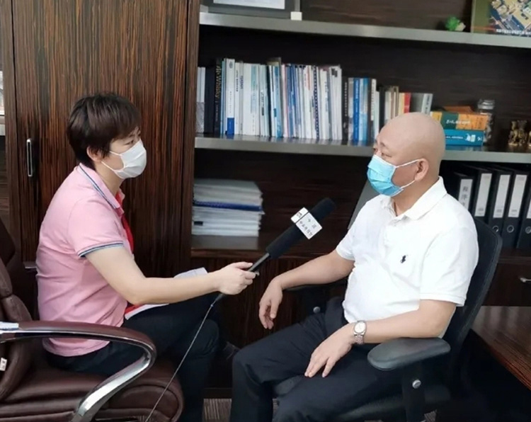 遼寧眾誠工業(yè)設備制造有限公司技術(shù)彭紹東.jpg